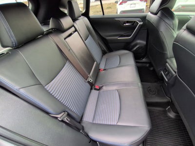 2022 Toyota RAV4 Hybrid XSE w/ Technology & Cold Weather Pkg