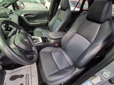 2022 Toyota RAV4 Hybrid XSE w/ Technology & Cold Weather Pkg