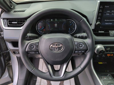 2022 Toyota RAV4 Hybrid XSE w/ Technology & Cold Weather Pkg