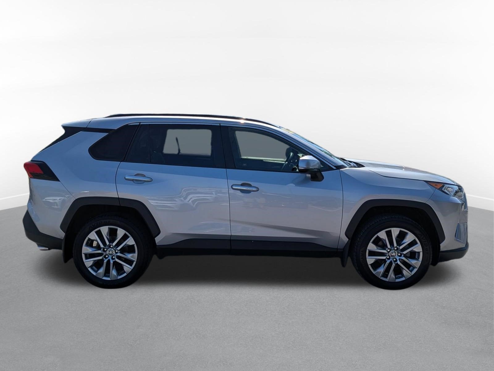2019 Toyota RAV4 Limited w/ Advanced Teck & Cold Weather Pkg