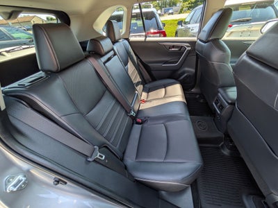 2019 Toyota RAV4 Limited w/ Advanced Teck & Cold Weather Pkg