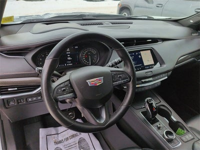 2022 Cadillac XT4 Sport