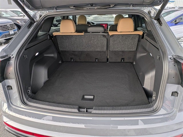 2025 Volkswagen Atlas Cross Sport 2.0T SEL R-Line Black