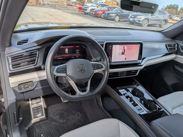 2024 Volkswagen Atlas Cross Sport 2.0T SEL Premium R-Line