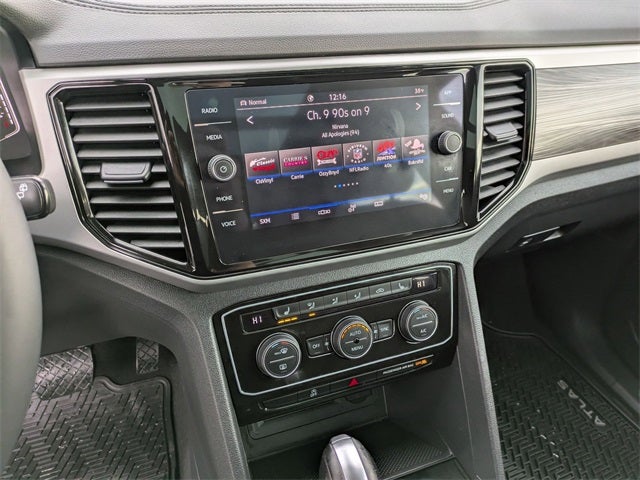 2022 Volkswagen Atlas Cross Sport 3.6L V6 SE w/Technology