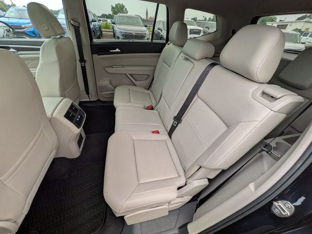 2023 Volkswagen Atlas 2.0T SE w/Technology