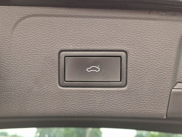 2023 Volkswagen Atlas 2.0T SE w/Technology