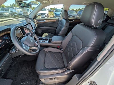 2026 Volkswagen Atlas 2.0T SE