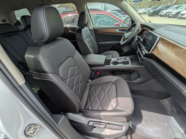 2025 Volkswagen Atlas 2.0T SE