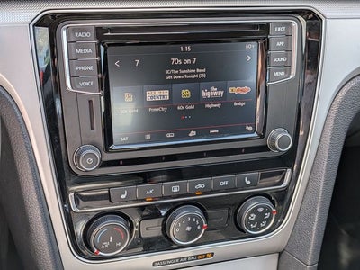 2019 Volkswagen Passat 2.0T Wolfsburg