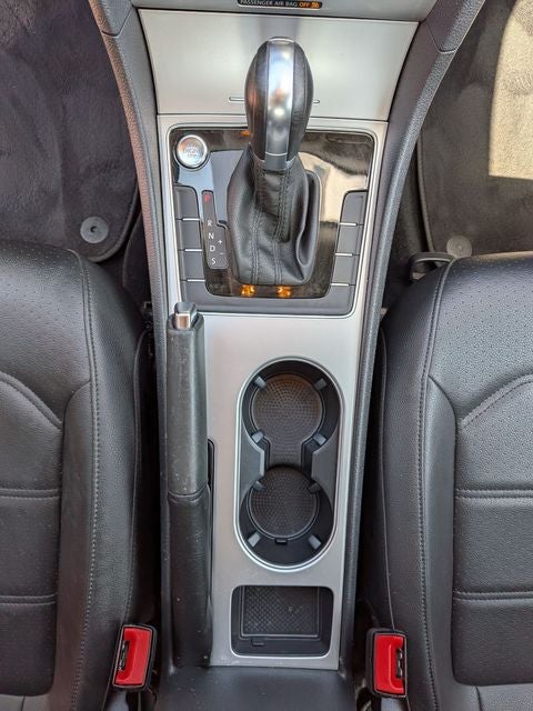 2019 Volkswagen Passat 2.0T Wolfsburg