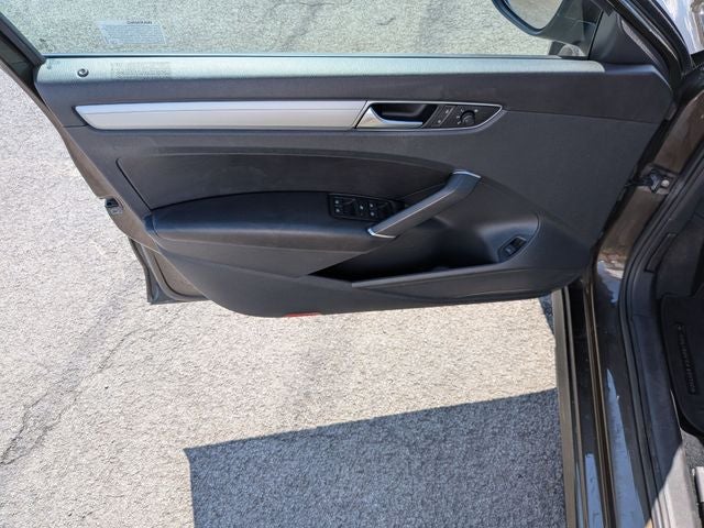 2019 Volkswagen Passat 2.0T Wolfsburg
