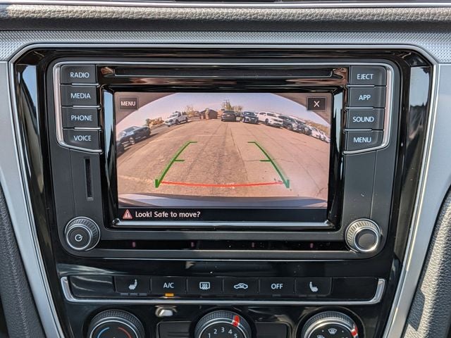 2019 Volkswagen Passat 2.0T Wolfsburg