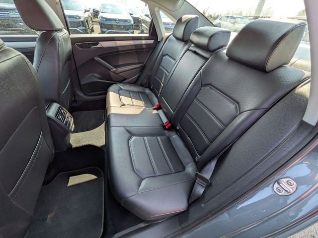 2019 Volkswagen Passat 2.0T Wolfsburg