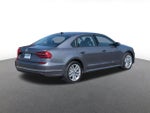 2019 Volkswagen Passat 2.0T Wolfsburg