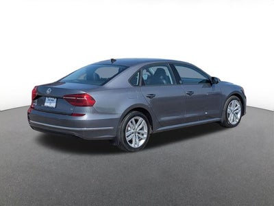 2019 Volkswagen Passat 2.0T Wolfsburg