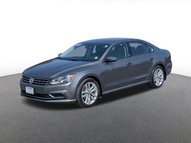 2019 Volkswagen Passat 2.0T Wolfsburg