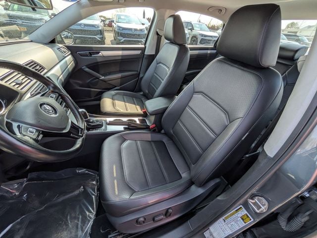 2019 Volkswagen Passat 2.0T Wolfsburg