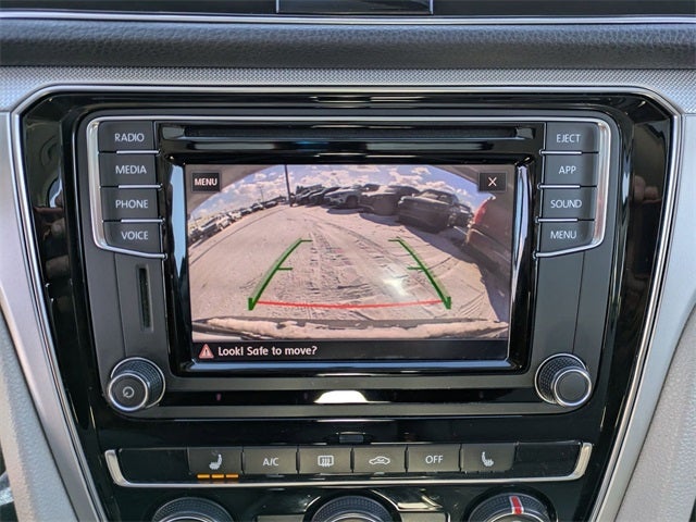 2019 Volkswagen Passat 2.0T Wolfsburg