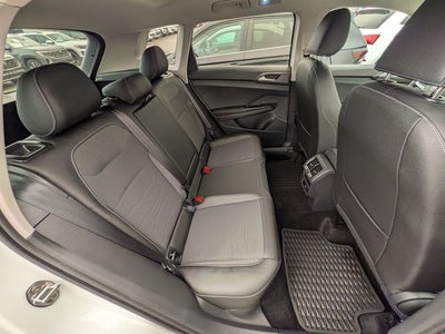 2025 Volkswagen Taos 1.5T SE Black
