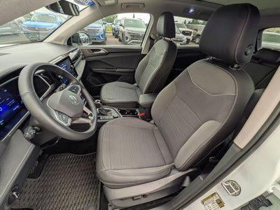 2025 Volkswagen Taos 1.5T SE Black