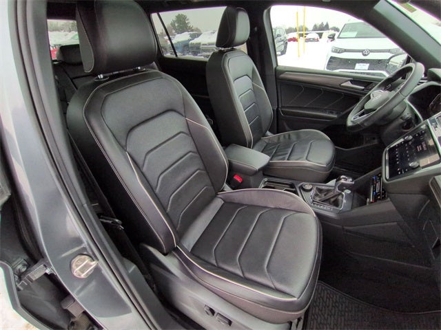 2022 Volkswagen Tiguan 2.0T SEL R-Line