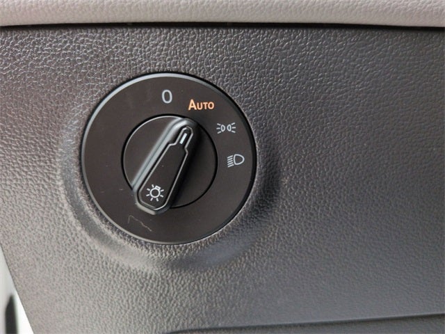 2023 Volkswagen Taos 1.5T SEL