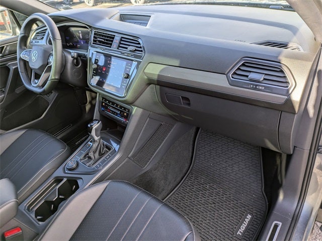 2024 Volkswagen Tiguan 2.0T SE R-Line Black