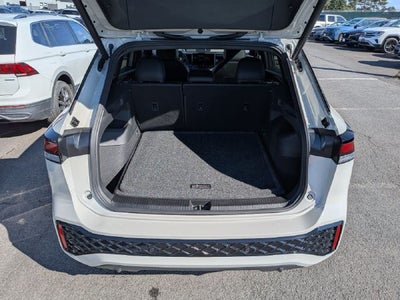 2025 Volkswagen Tiguan 2.0T SE R-Line Black