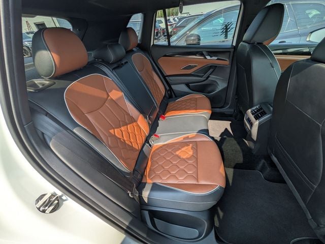 2025 Volkswagen Tiguan 2.0T SEL R-Line