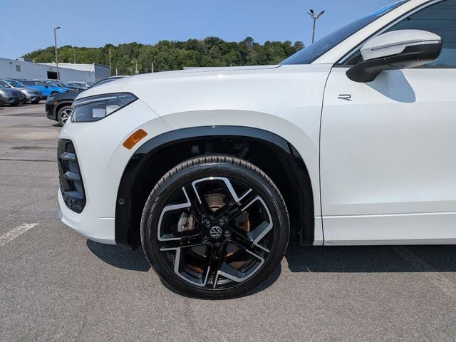 2025 Volkswagen Tiguan 2.0T SEL R-Line