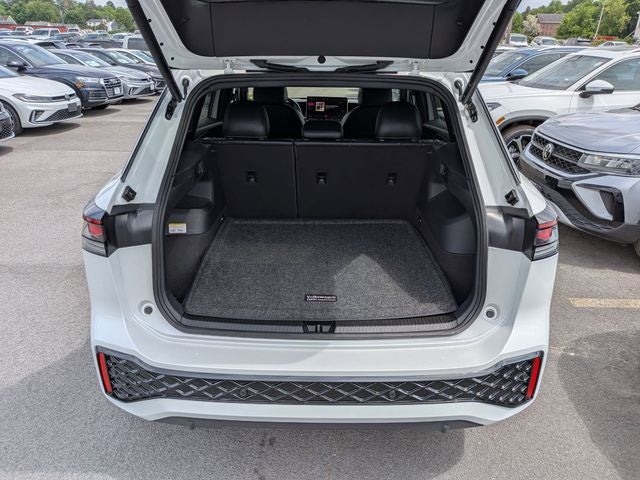 2025 Volkswagen Tiguan 2.0T SEL R-Line