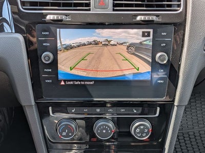 2021 Volkswagen Golf GTI 2.0T SE
