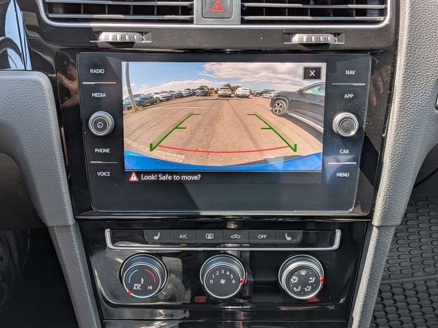 2021 Volkswagen Golf GTI 2.0T SE