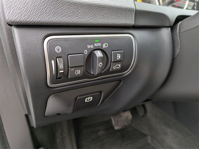 2018 Volvo S60 Inscription T5 Platinum