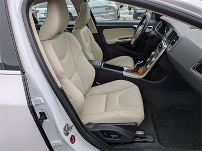 2018 Volvo S60 Inscription T5 Platinum