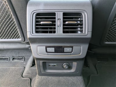 2024 Audi Q5 40 Premium quattro