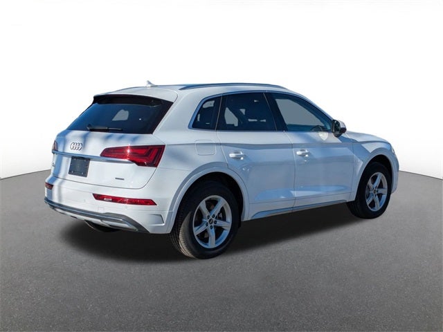 2024 Audi Q5 40 Premium quattro