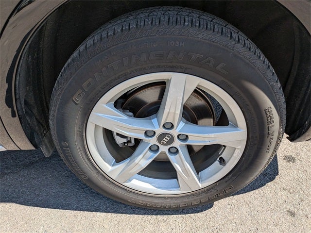 2023 Audi Q5 40 Premium quattro