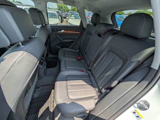 2023 Audi Q5 40 Premium Plus quattro