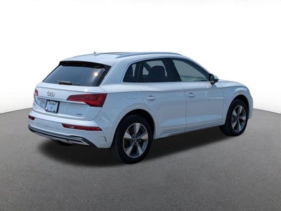 2023 Audi Q5 40 Premium Plus quattro