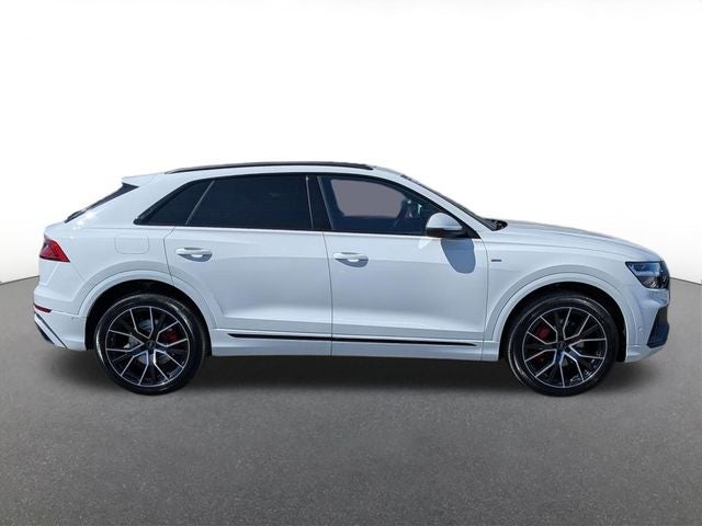 2022 Audi Q8 55 Premium Plus quattro