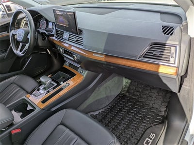 2023 Audi Q5 45 S line Premium quattro