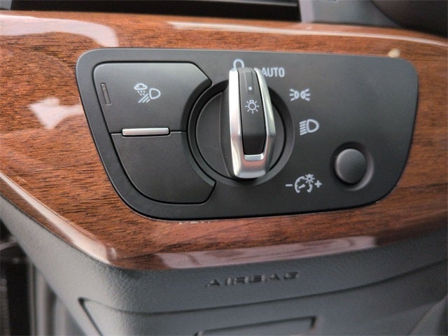 2023 Audi A4 40 Premium quattro