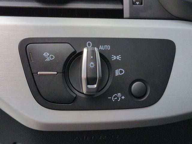 2023 Audi A4 45 S line Premium Plus quattro