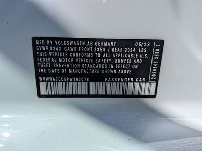 2023 Volkswagen Golf GTI 2.0T SE